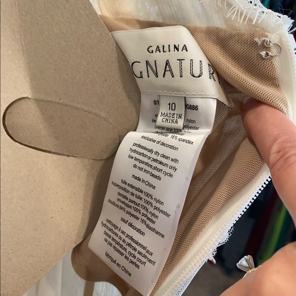 Galina Signature Wedding Gown - Picture 8 of 11